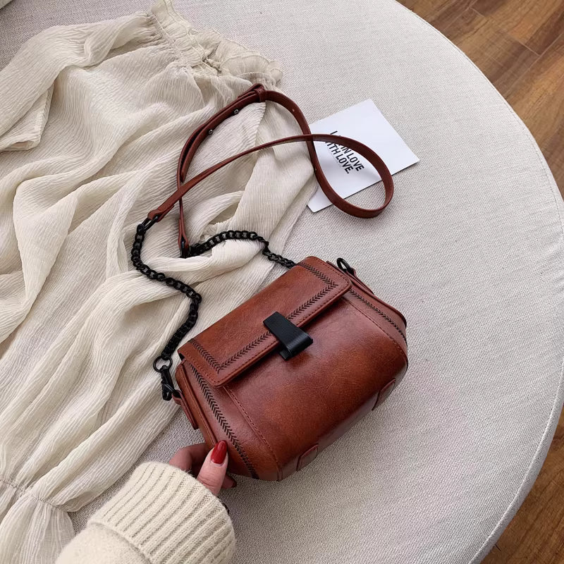 Noir Chain Crossbody